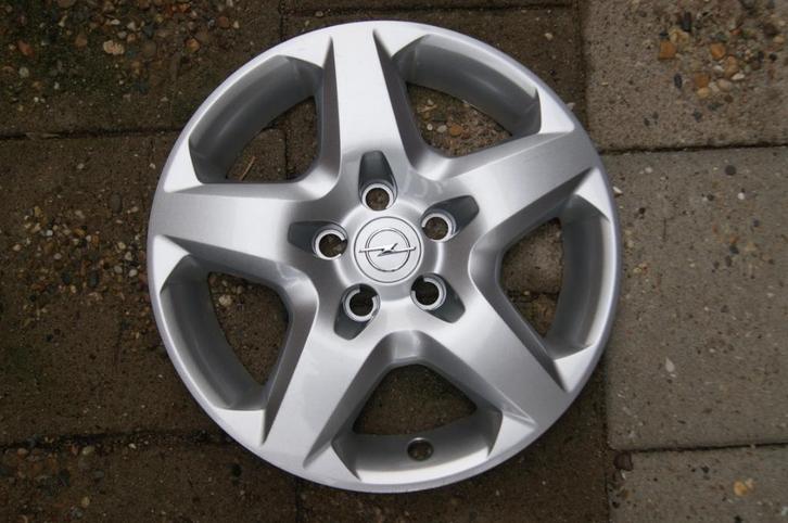 1 losse originele wieldop Opel Astra 16 inch (Nieuw), Auto diversen, Wieldoppen, Nieuw, Ophalen of Verzenden