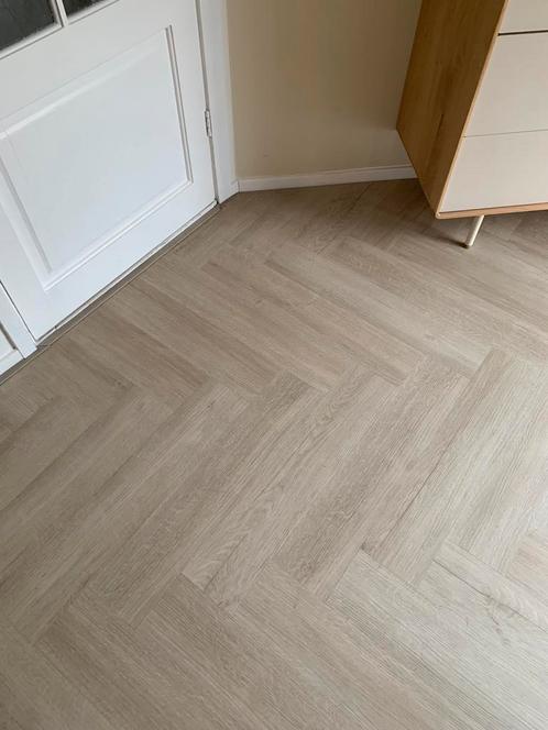 KARWEI click PVC Primera visgraat beige eiken houtlook, Huis en Inrichting, Stoffering | Vloerbedekking, Zo goed als nieuw, Overige typen