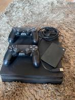 Playstation 4 + 2 DualShocks controllers + 2TB harde schijf, Spelcomputers en Games, Ophalen of Verzenden, Gebruikt, Met 2 controllers