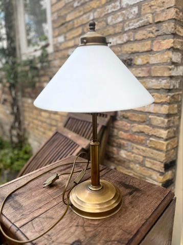 Zware messing schemerlamp 48 cm. hoog beschikbaar voor biedingen