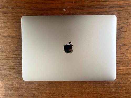 MacBook Pro 13-inch, M2 (2022) - 16GB - 512GB - Space Grey, Computers en Software, Apple Macbooks, Zo goed als nieuw, MacBook Pro