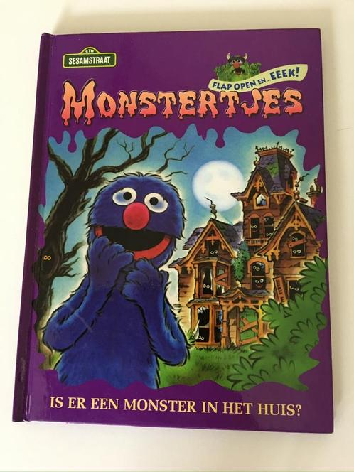 Sesamstraat Monstertjes Flap over boek  Monster In Het Huis?, Boeken, Kinderboeken | Baby's en Peuters, Zo goed als nieuw, 3 tot 4 jaar