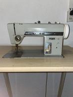 Vintage PFAFF 94 Naaimachine met Tafel - Oersterk!, Ophalen, Naaimachine, Industrieel, Gebruikt