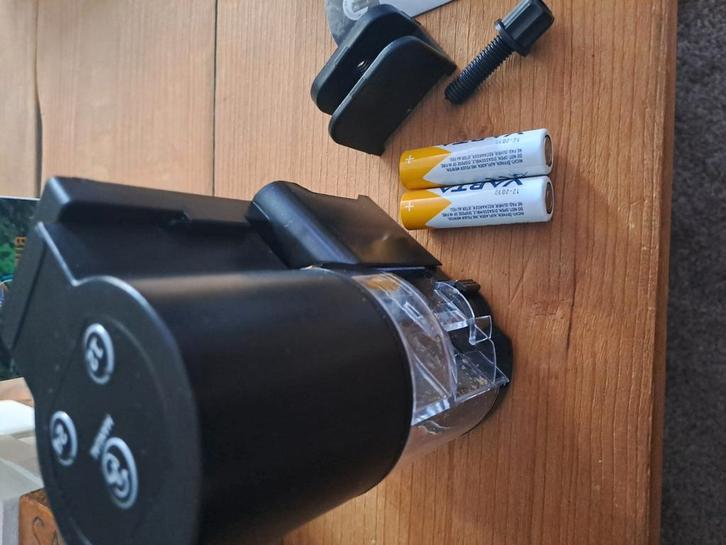 Voederautomaat voor aquarium, Dieren en Toebehoren, Vissen | Aquaria en Toebehoren, Zo goed als nieuw, Ophalen