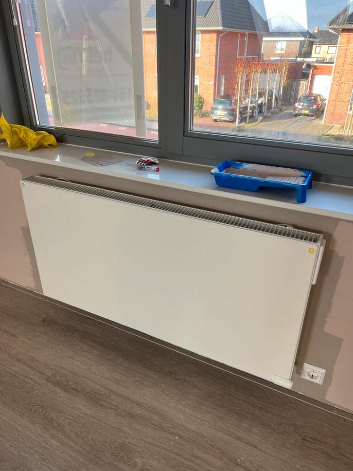 Radson Yali Parada 2000W Elektrische Radiator, Doe-het-zelf en Verbouw, Verwarming en Radiatoren, Zo goed als nieuw, Radiator