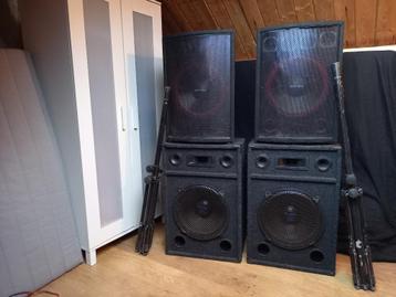 4 stuks PA boxen 300Watt per stuk beschikbaar voor biedingen