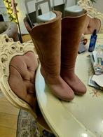 Uggs laarzen, Ophalen of Verzenden, Zo goed als nieuw, Bruin, Hoge laarzen
