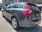 Volvo V60 2.0T Summum AUTOMAAT Adaptief Cruise Lane Assist N, Auto's, Euro 5, 1502 kg, Beige, Leder en Stof