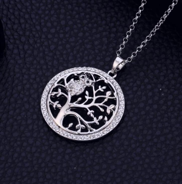 Mooie 18K goud verguld kettinghanger met uil en zirkonen, Sieraden, Tassen en Uiterlijk, Kettinghangers, Nieuw, Overige materialen