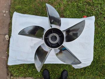 Propeller HillMarine cleaver beschikbaar voor biedingen