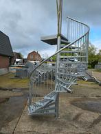 Stalen wenteltrap gegal. Hoog 2,72mtr. Nog050, Doe-het-zelf en Verbouw, Ladders en Trappen, 2 tot 4 meter, Ophalen of Verzenden