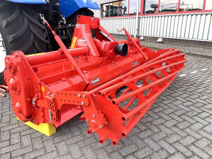 Kuhn EL162-300 Frees Kooirol verlichting 2025, Zakelijke goederen, Agrarisch | Werktuigen, Grondbewerking