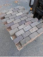 Oude gebakken keiformaat op pallets.10 duimers, Ophalen, Gebruikt, Klinkers