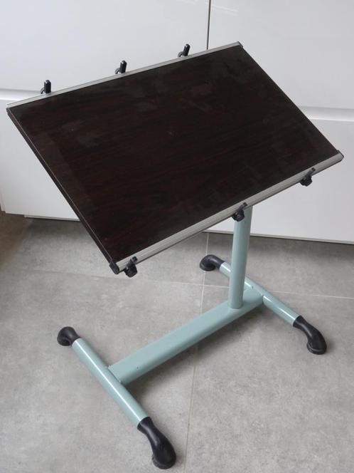 Bedtafel leestafel laptop tafel stoel teken tafeltje bed, Diversen, Verpleegmiddelen, Gebruikt, Ophalen
