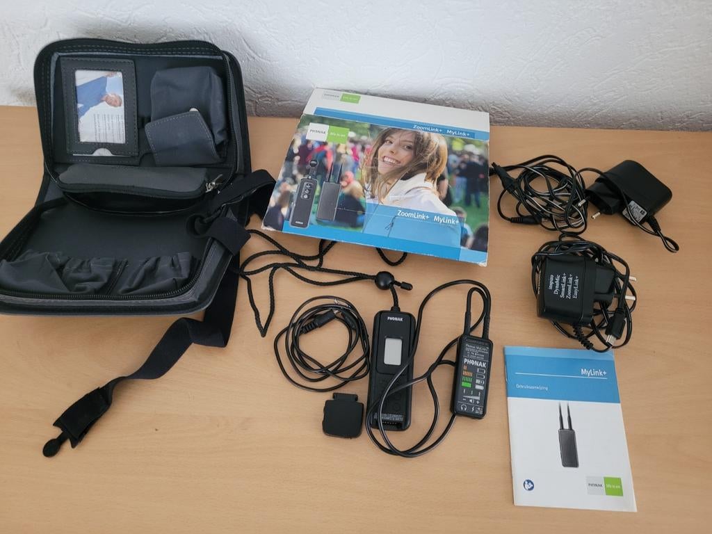 Phonak Zoomlink+ Mylink+ gehoor systeem zender en ontvanger, Audio, Tv en Foto, Ophalen of Verzenden, Phonak, ..., ...