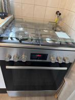 Bosch vrijstaand gasfornuis met oven, Ophalen, 4 kookzones, Zo goed als nieuw, Gas