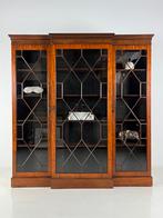 Breakfront vitrine Engels antiek kast, Antiek en Kunst, Antiek | Meubels | Kasten, Ophalen