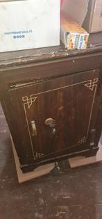 Antieke Kluis - Uniek en Stijlvol, Antiek, Minder dan 50 cm, Overige materialen, Ophalen of Verzenden