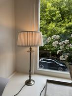 2 keer Riviera Maison L’Hotel tafellampen inclusief kappen, Huis en Inrichting, Lampen | Tafellampen, Ophalen, Gebruikt, Metaal