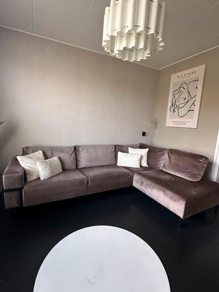 Velvet Taupe Hoekbank - Stijlvol & Comfortabel, Huis en Inrichting, Banken | Bankstellen, Zo goed als nieuw, Hoekbank, Vierpersoons of meer