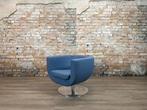 B&B Italia Tulip Armchair lichtblauw bij TheReSales, Minder dan 75 cm, Ophalen of Verzenden, Zo goed als nieuw, Metaal