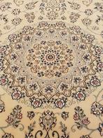 Mooi Crème Kleurig Tapijt Nain 9la met zijde, Klassiek, 150 tot 200 cm, Crème, Ophalen of Verzenden