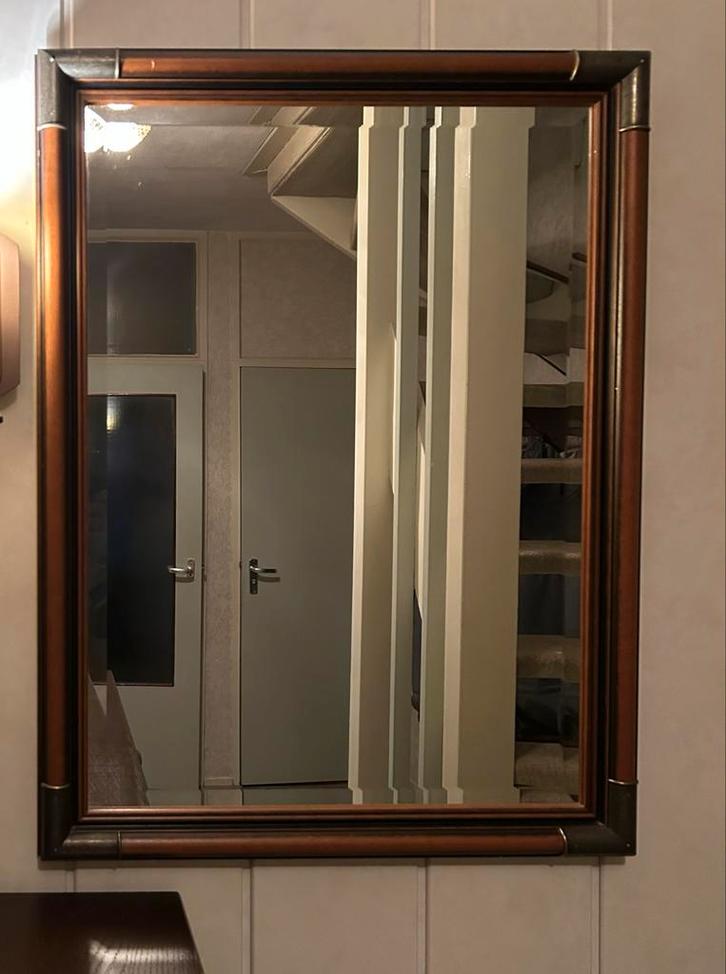 Mooie Grote Spiegel met Houten Frame, Huis en Inrichting, Woonaccessoires | Spiegels, Zo goed als nieuw, 50 tot 75 cm, 100 tot 150 cm