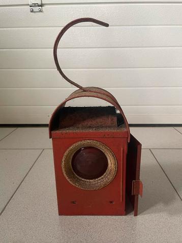 Vintage Spoorweglamp Rood beschikbaar voor biedingen