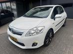 Toyota Auris 1.8 Full Hybrid Executive NAVI LEDER CAMERA TRE, Euro 5, Parkeersensor, 4 cilinders, Wit