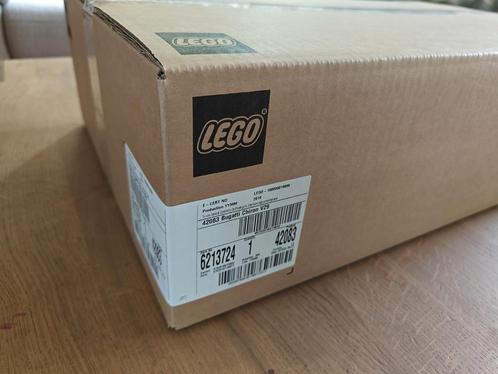 NIEUW Lego Technic 42083 Bugatti Chiron V29 sealed, Kinderen en Baby's, Speelgoed | Duplo en Lego, Nieuw, Ophalen of Verzenden