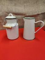 Vintage Emaille Melkemmer met deksel en Emaille schenkkan, Ophalen