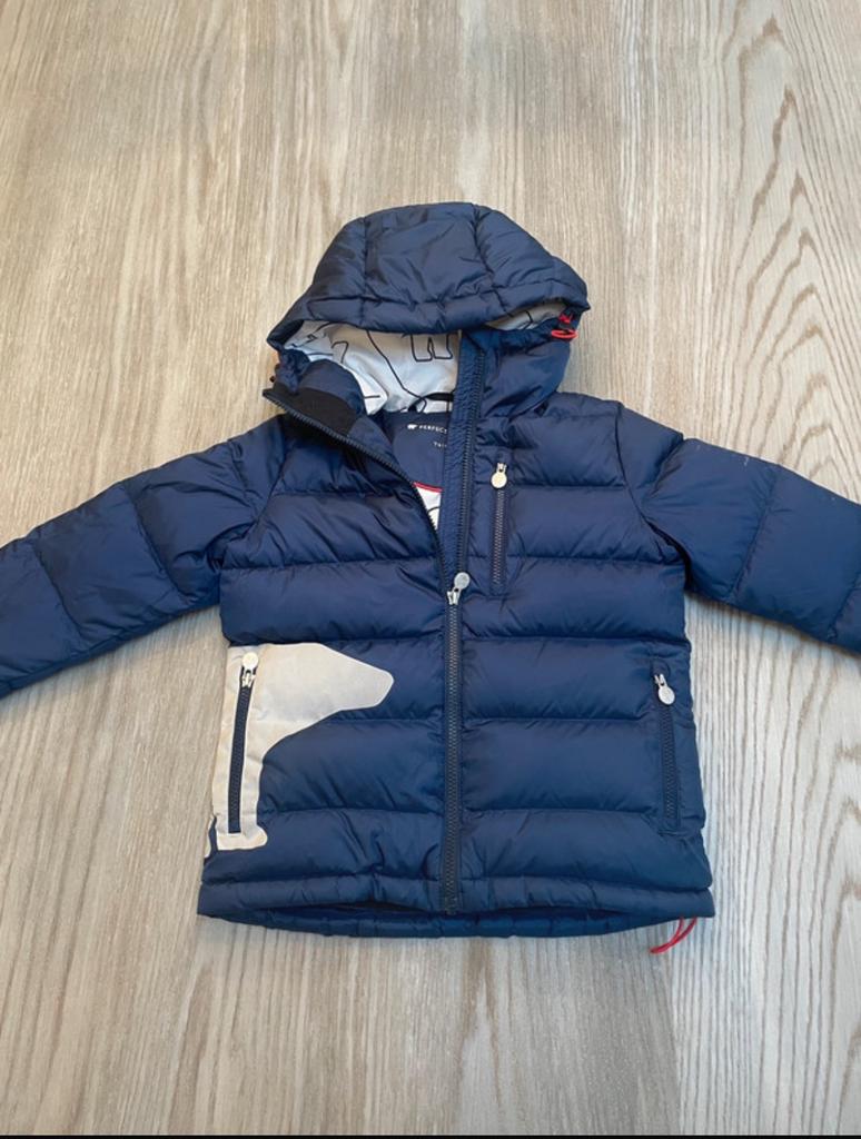 Ski jas kind perfect moment, Kinderen en Baby's, Kinderkleding | Maat 116, Zo goed als nieuw, Jongen of Meisje, Jas, Ophalen of Verzenden
