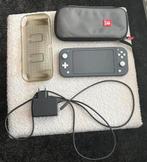 Nintendo Switch Lite, Spelcomputers en Games, Spelcomputers | Nintendo Switch Lite, Ophalen, Grijs, Gebruikt, Met beschermhoes of tas