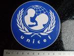 sticker unicef logo blauw moeder met kind wereldbol, Bedrijf of Vereniging, Zo goed als nieuw, Verzenden