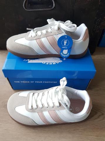 Nieuw! Hippe barefoot sneakers/schoenen. Maat 37  beschikbaar voor biedingen