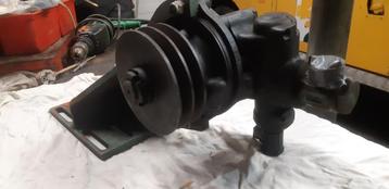 Stuurpomp voor bekrachtigd hydraulisch stuurwerk beschikbaar voor biedingen