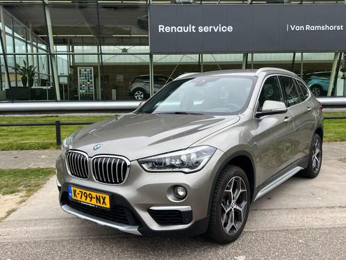 BMW X1 xDrive25i High Executive / Automaat / Trekhaak afneem, Auto's, BMW, Bedrijf, Te koop, X1, 4x4, ABS, Achteruitrijcamera