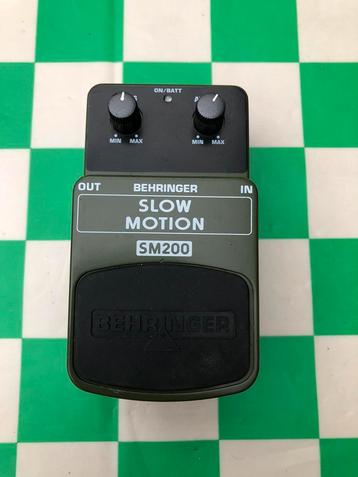 Behringer SM200 Slow Motion – Automatische Volume Swells beschikbaar voor biedingen