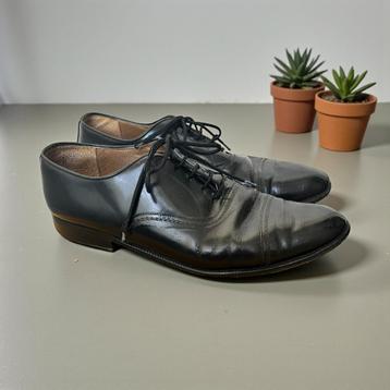 McGregor Schoenen Maat 44 Zwart Lakleer Chic beschikbaar voor biedingen