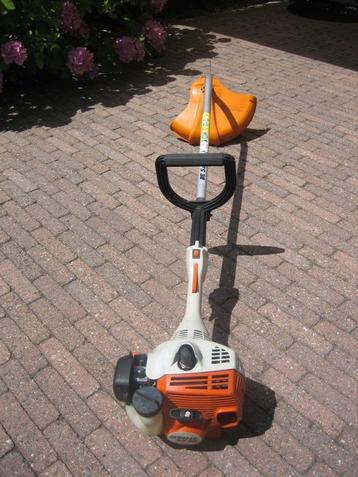 Stihl FS38 Bosmaaier Trimmer Maaikop Benzine beschikbaar voor biedingen