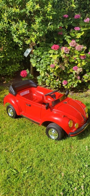 Mini rode volkswagen Kever trapauto beschikbaar voor biedingen