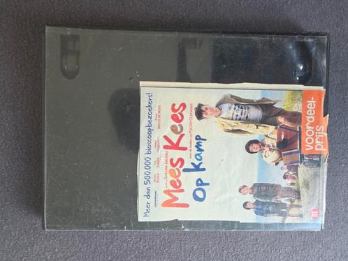 Meeskees op kamp film gebrand, Cd's en Dvd's, Cassettebandjes, Gebruikt, Voorbespeeld, Kinderen en Jeugd, 1 bandje, Met bewaardoos, rek of koffer