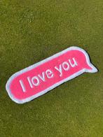 Custom Tufted Rug: "I Love You", Acrylic Yarn, Handmade, Minder dan 50 cm, 50 tot 100 cm, Overige kleuren, Nieuw