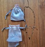 Nieuw! Kaya ketting stainless steel met goudkleurige bedels, Ophalen of Verzenden, Nieuw, Goud, Overige materialen