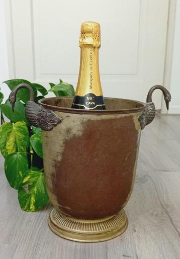 Franse Regency Champagne IJsemmer Wijnhouder Zwanenhals  beschikbaar voor biedingen