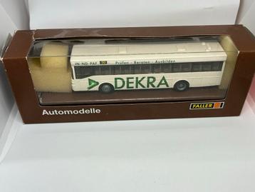 Faller car systeem. Dekra Bus 1626 beschikbaar voor biedingen