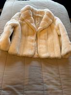 Creme kleur fake fur jasje voor Kerst, Ophalen of Verzenden, Zo goed als nieuw, Maat 38/40 (M), Beige