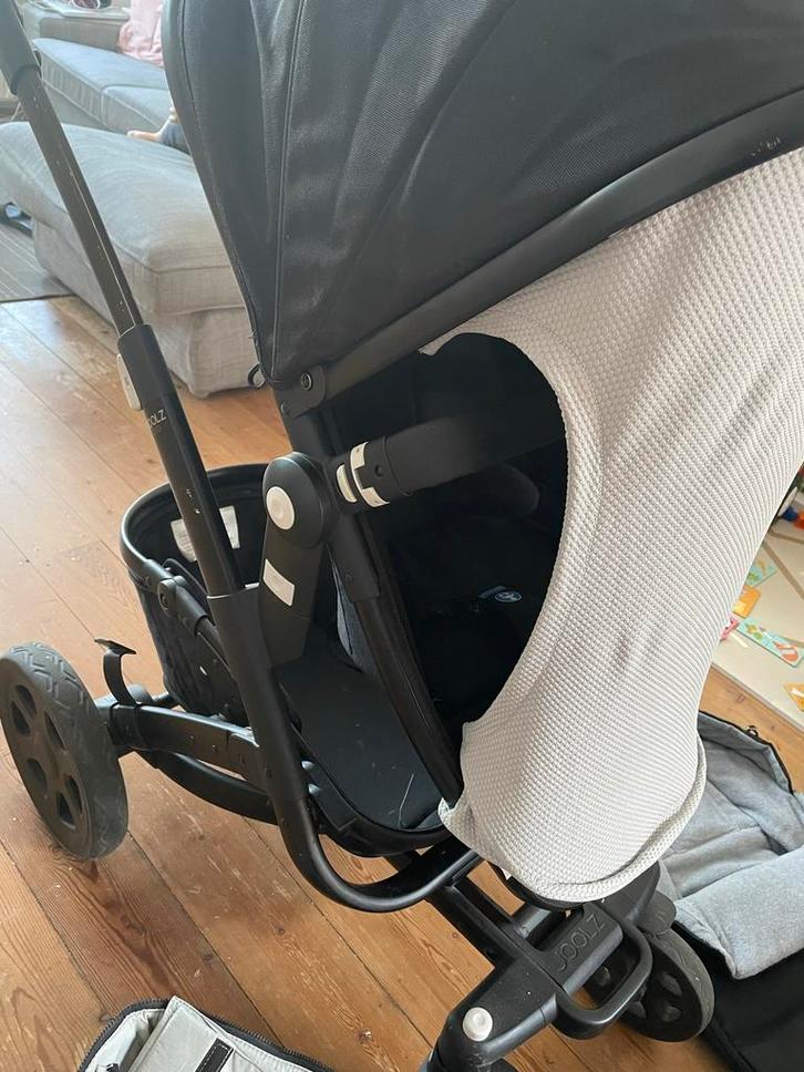 Joolz Geo 2-in-1 kinderwagen zwart met luiertas en voetenzak, Kinderen en Baby's, Kinderwagens en Combinaties, Gebruikt, Combiwagen