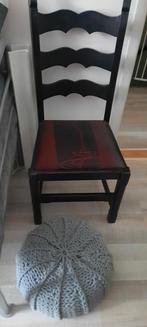 Masief houten stoel., Gebruikt, Ophalen of Verzenden