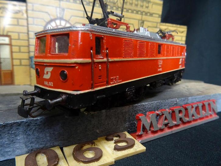063=Marklin 3154 E 1141 van de Oostenrijkse spoorwegen.271, Hobby en Vrije tijd, Modeltreinen | H0, Gebruikt, Locomotief, Wisselstroom